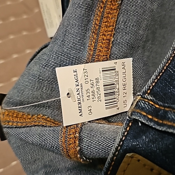 IAmerican Eagle super stretch, artist flair jeans 12 reg - Picture 7 of 7